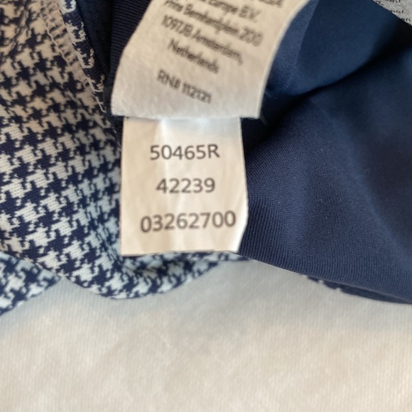 Spanx Houndstooth Booty Boost Leggings - Picture 7 of 9